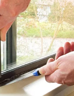 Tee-se-itse-opas ikkunan kiskojen korjaamiseen