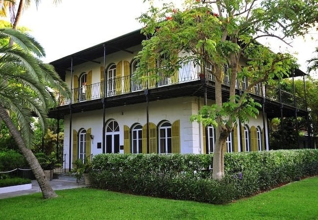 Miten historiallinen Hemingwayn koti voittaa Floridan kuumuuden ja kosteuden?