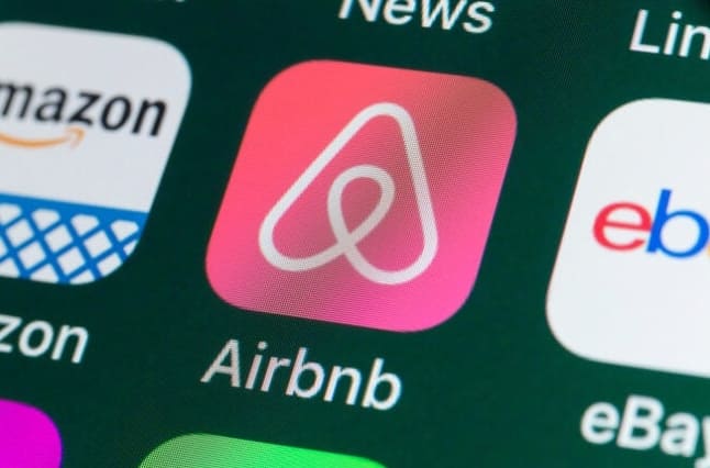 Miten Airbnb ennustaa etätyön vaikuttavan matkustamiseen vuonna 2021?